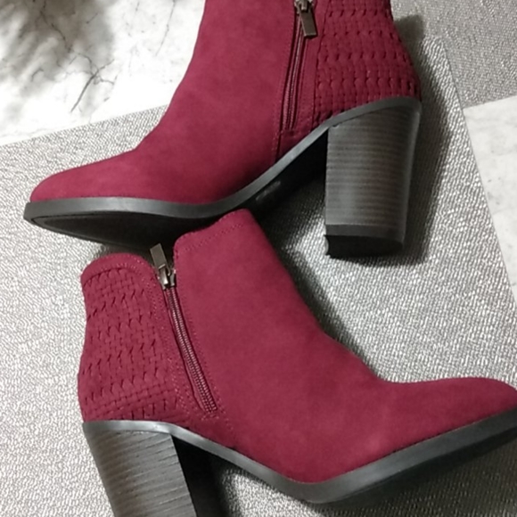 Ankle Wide Heel Bootie - Picture 3 of 4